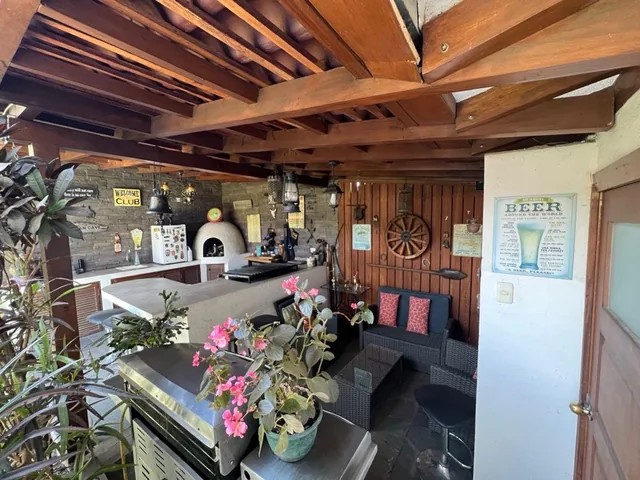 Casa No Adosada con 180 m² y 3 Dorm. en Venta en Cumbayá. Map — imagen 3