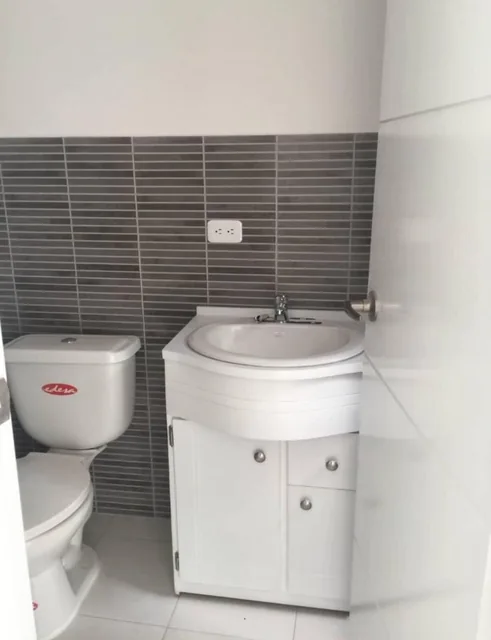 Arriendo o Vendo Departamento 3 Habitaciones: Urabá 1 — imagen 4