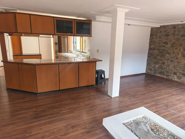 Departamento de 173 m² con 3 Dorm. en Venta en Las Pencas Bajas, Azuay — imagen 2
