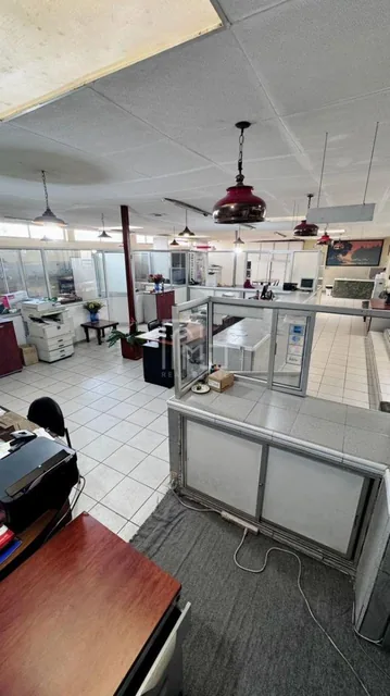 Propiedad Comercial en Venta Av de Las Américas (V3193), Azuay — imagen 2