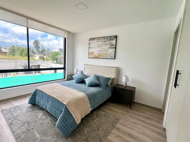 Mv - Sector Puembo, en Venta Casa con Amplio Jardín y Terraza a Estrenar 3d 116.25 m² — imagen 2