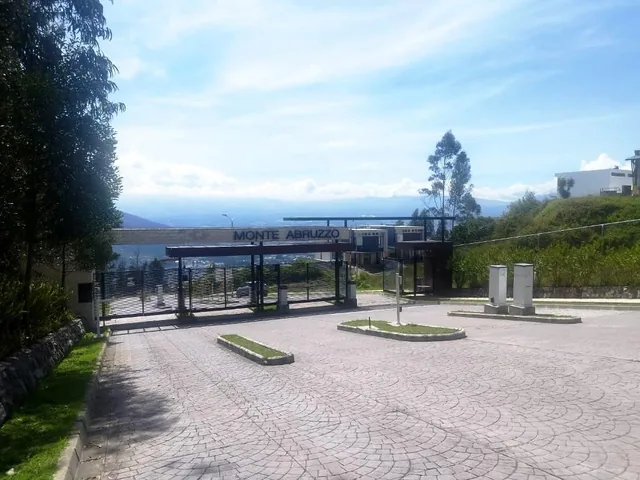 Terreno de 2.270 m² en Venta Sector Uide — imagen 2