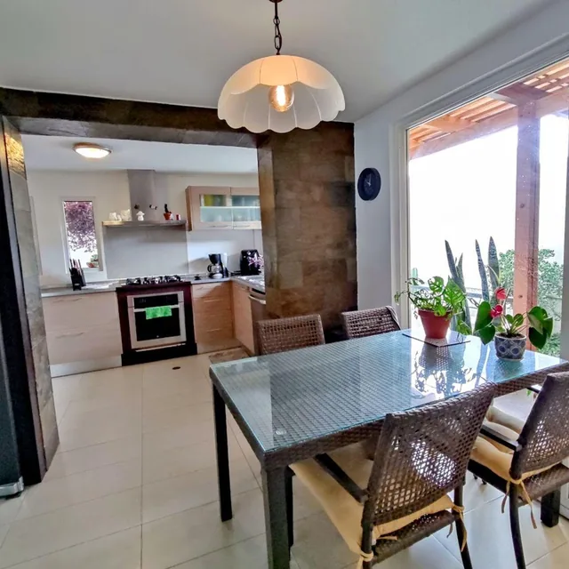 Se Vende Casa en Tanda 3 Habitaciones Piscina Jardin — imagen 2