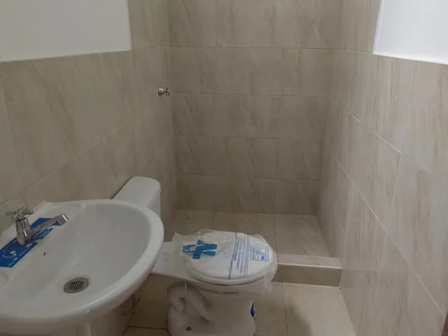 Casa de Venta en La Urbanización Ciudad Santiago, 3 Dorm., de Estreno, Guayas — imagen 5