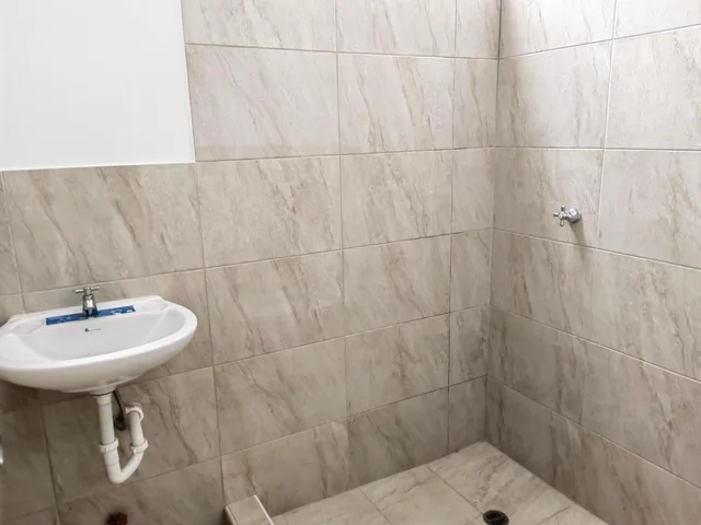 Casa de Venta en La Urbanización Ciudad Santiago, 3 Dorm., de Estreno, Guayas — imagen 2
