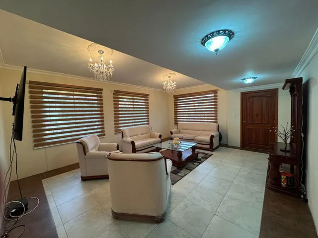 Casa en Venta Urb. San Gregorio II - Sector de Pusuqui — imagen 4