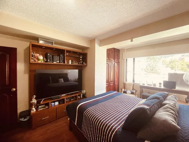 En Venta Amplio Departamento de 191 m² con Vista Privilegiada y en Una Zona Exclusiva — imagen 4