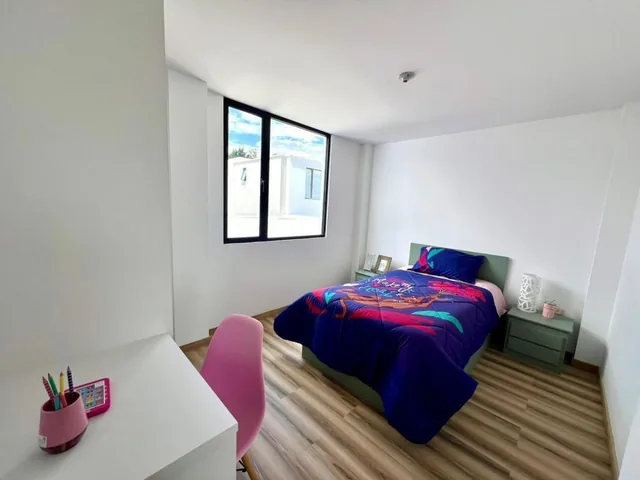 Sector Puembo, en Venta Hermosa Casa Independiente de Dos Pisos a Estrenar 3d 117 m² (Mv) — imagen 2