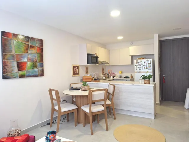 Suite de Venta en Edificio Moderno — imagen 5