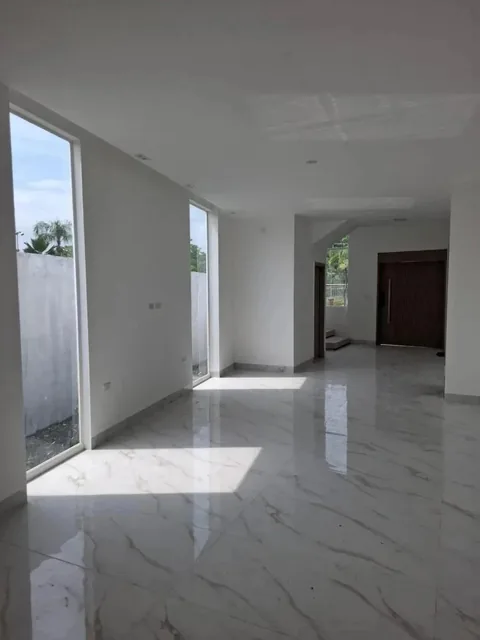 Samborondón Km 10 Estancias del Río Casa a Estrenar en Venta, Guayas — imagen 4