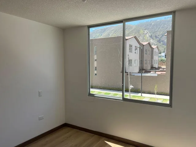 Casa a Estrenar en Venta, Pomasqui — imagen 3