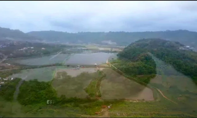 Hermoso Terreno Primera Linea del Mar Canoa 15hc Narias, Manabí — imagen 3