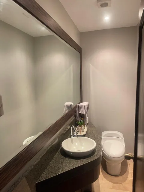 Venta Departamento Totalmente Remodelado en Urbanización Santa Cecilia/ceibos, Guayas — imagen 5