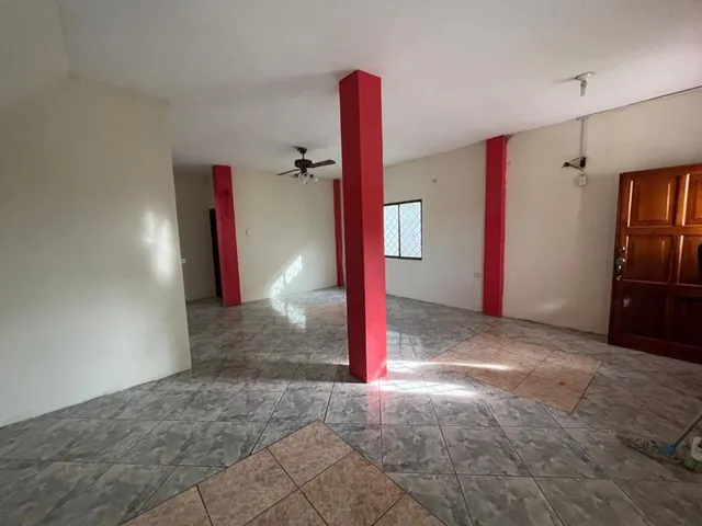 Casa de Venta en Manta Zona Norte 4 Noviembre, Manabí — imagen 4