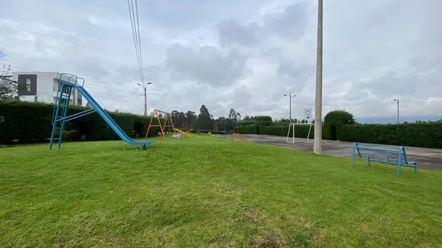 Terreno Alangasí a 5 Min de El Colibrí — imagen 2