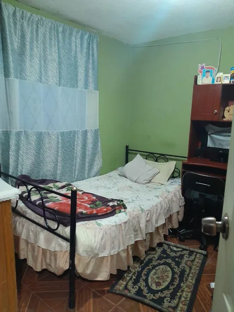 Vendo Urgente, Casa 2 Plantas en Conjunto de 10 Casas, en Calderon Calle La Union y Geovanny Calles — imagen 2