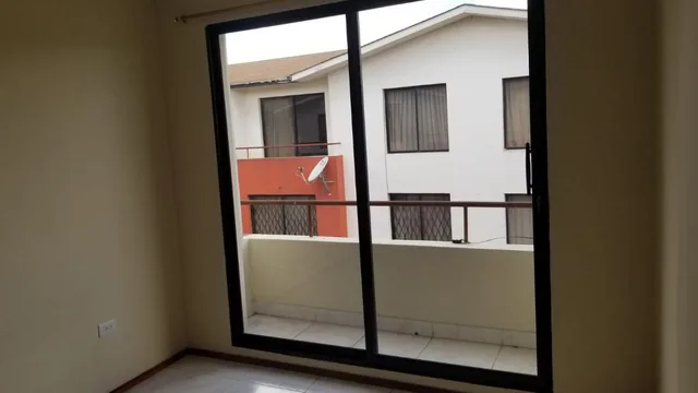 Casa de Venta, Sector Calderón — imagen 2