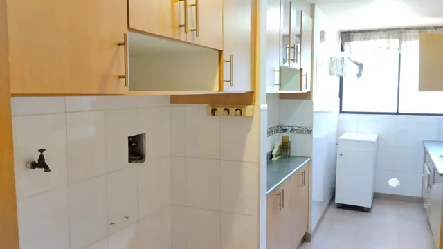 Venta Funcional Departamento 91 m², 3d, 2 1/2 B, 1 Parqueadero, Edificio 06 de Diciembre Los Fresno — imagen 4