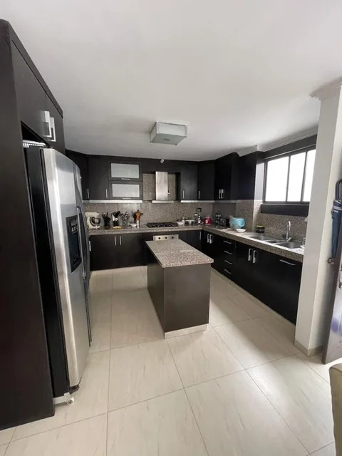 Casa de Venta Ceibos Norte, Hermosa y Remodelada, Guayas — imagen 3