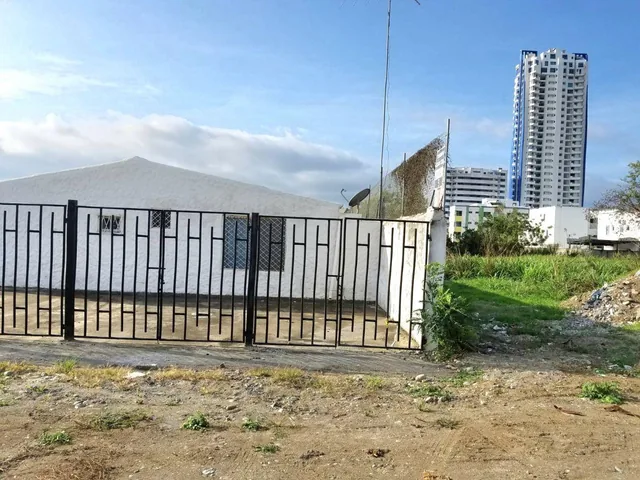 Se Vende Terreno en Tonsupa, Atacames — imagen 5