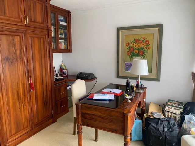 Vendo y Arriendo Dep González Suárez 200 m² $250.000 y $1.500 — imagen 3