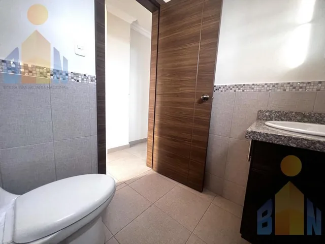 Casa en Venta en Tumbaco. Conjunto Privado Seguro y Bonito a Una Cuadra de La Ruta Viva — imagen 4