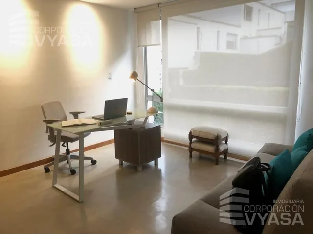 Cumbayá - Yanazarapata, Bonito Duplex en Venta de 280 m², 5 Dorm. — imagen 3