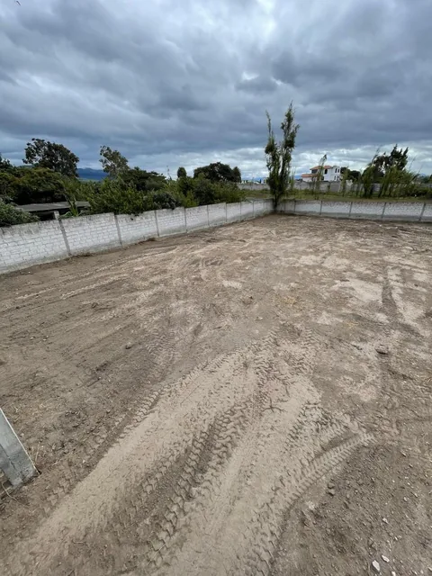 Terreno de 1330 m² con Cerramiento en Venta Cotacachi, Imbabura — imagen 4