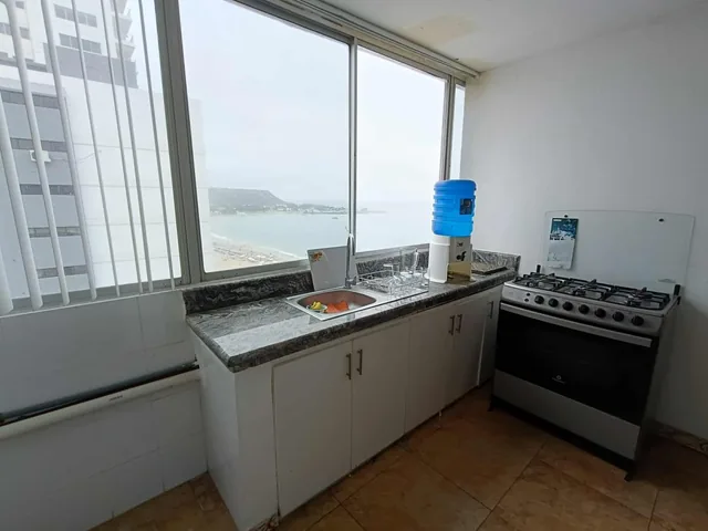 Vendo Departamento con Espectacular Vista Al Mar en Malecon de Chipipe Salinas — imagen 3