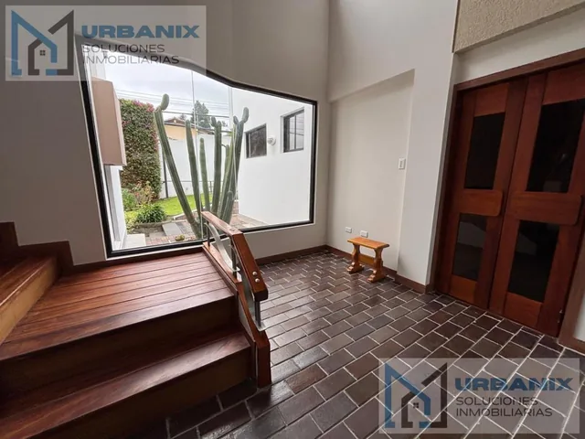 Casa en Cumbayá - Miravalle 2 — imagen 3
