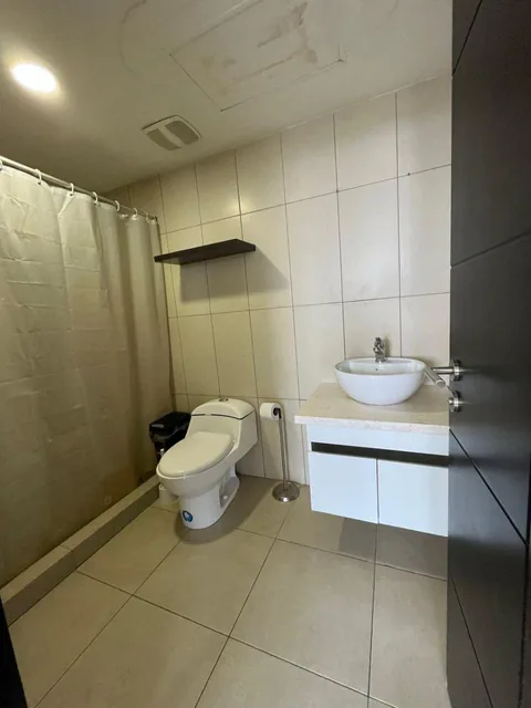 Vendo Departamento en Puerto Santa Ana, Parqueo, Bellini, Guayas — imagen 2