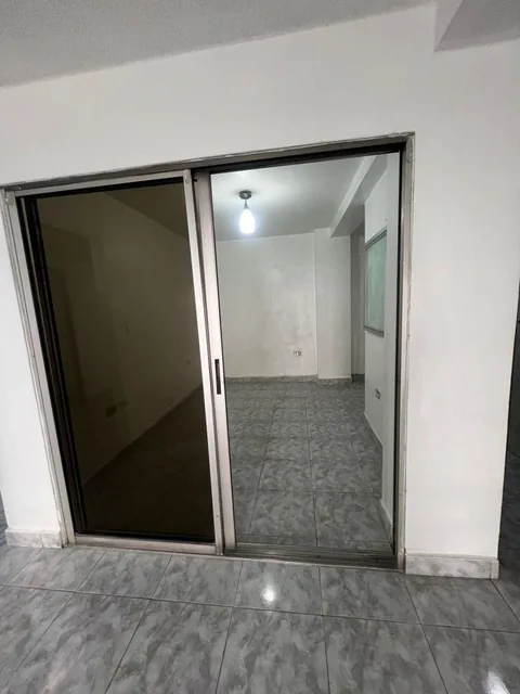 Vendo en Lomas de Urdesa, Lindo Departamento con Vista a Guayaquil, Guayas — imagen 4