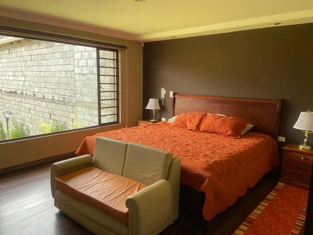 Casa en Venta, Una Sola Planta, Azuay — imagen 4