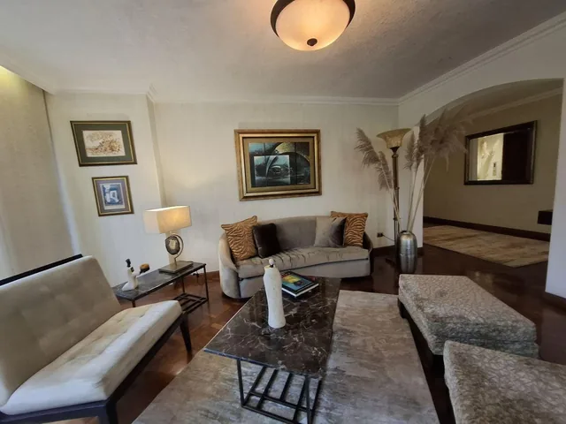 Departamento de Venta Remodelado - Sector González Suàrez — imagen 4