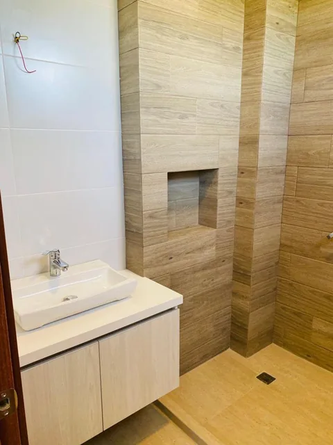 Vendo Departamento en Punta Blanca con Acabados de Lujo, Guayas — imagen 3