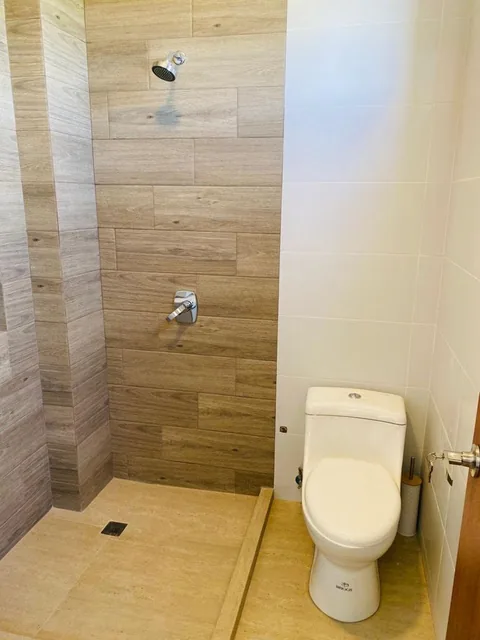 Vendo Departamento en Punta Blanca con Acabados de Lujo, Guayas — imagen 2