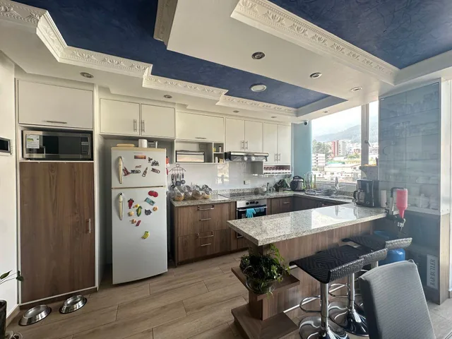 En Venta Depto de 3 Dorm 5to Piso Ascensor, Sector Andalucia Cerca La Concepcion, Bicentenario — imagen 3