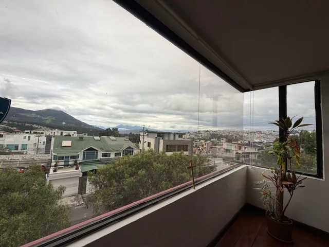 Departamento en Venta 3 Dorm. Amplia Terraza con Vista, Urbanización El Condado — imagen 5