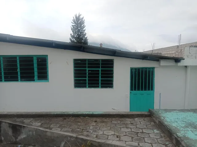 Se Vende Casa en Carcelén. Dos Frentes, Ideal Para Negocios, Cerca a Colegios. Provincia de Pichincha — imagen 2