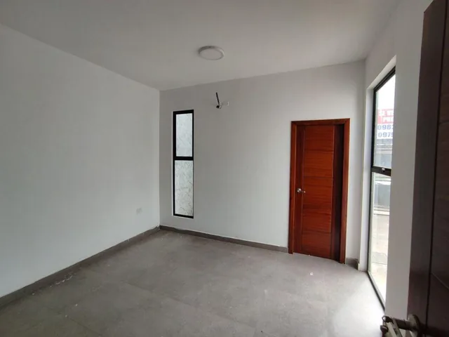 Casa Independiente de Venta en Portoviejo, Manabí — imagen 3