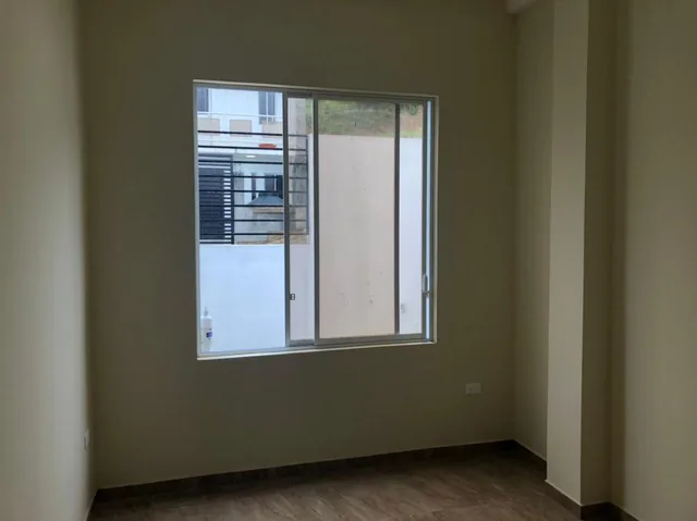 Casa de Venta por Estrenar en Atacames, Esmeraldas — imagen 2