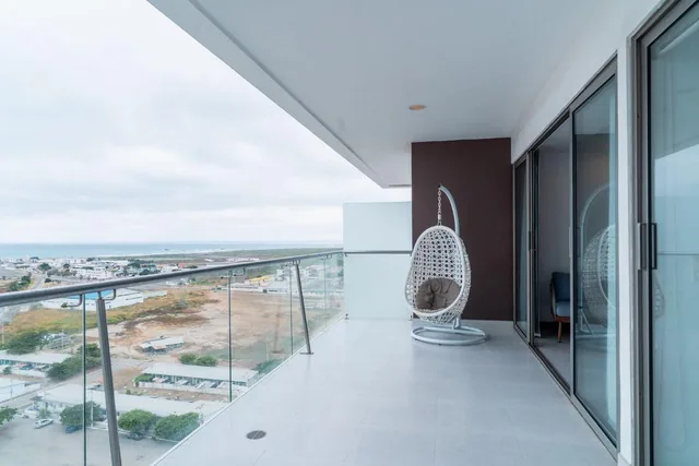 Vendo Departamento Moderno Frente Al Mar en Salinas Chipipe — imagen 3