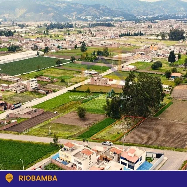 Terreno en Venta Al Sur de La Ciudad de Riobamba 1382 m, Chimborazo — imagen 3