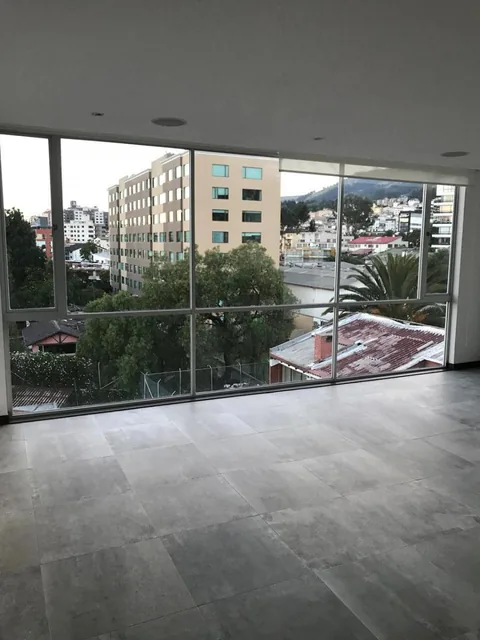 Oportunidad Hermoso Departamento en Venta Quito Tenis — imagen 3