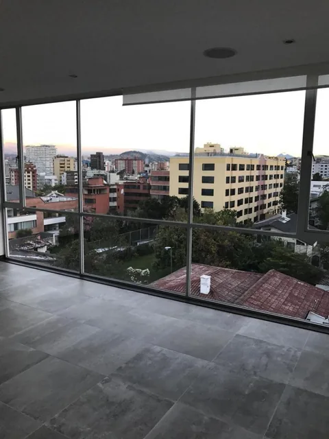 Oportunidad Hermoso Departamento en Venta Quito Tenis — imagen 2