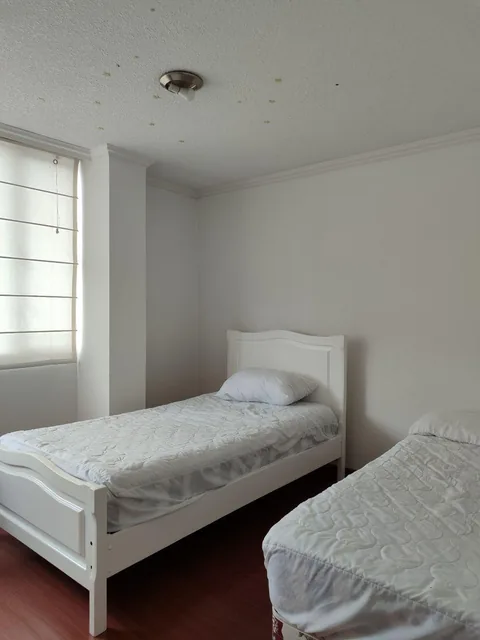 Vendo Moderno y Remodelado Departamento en Quito — imagen 5