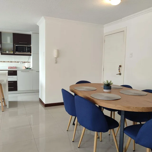 Vendo Moderno y Remodelado Departamento en Quito — imagen 4