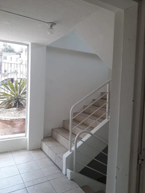 Vendo Moderno y Remodelado Departamento en Quito — imagen 2