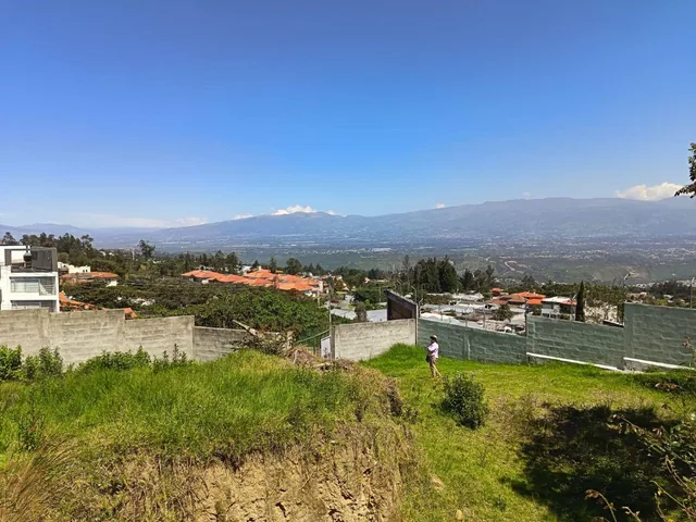 Se Vende Terreno en Inchapicho con Vista Espectacular — imagen 2