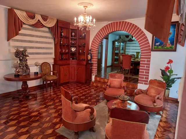 Vendo Casa Independiente Amplia Sector Urbanizacion Acosta Soberon Pasando Conocoto — imagen 4